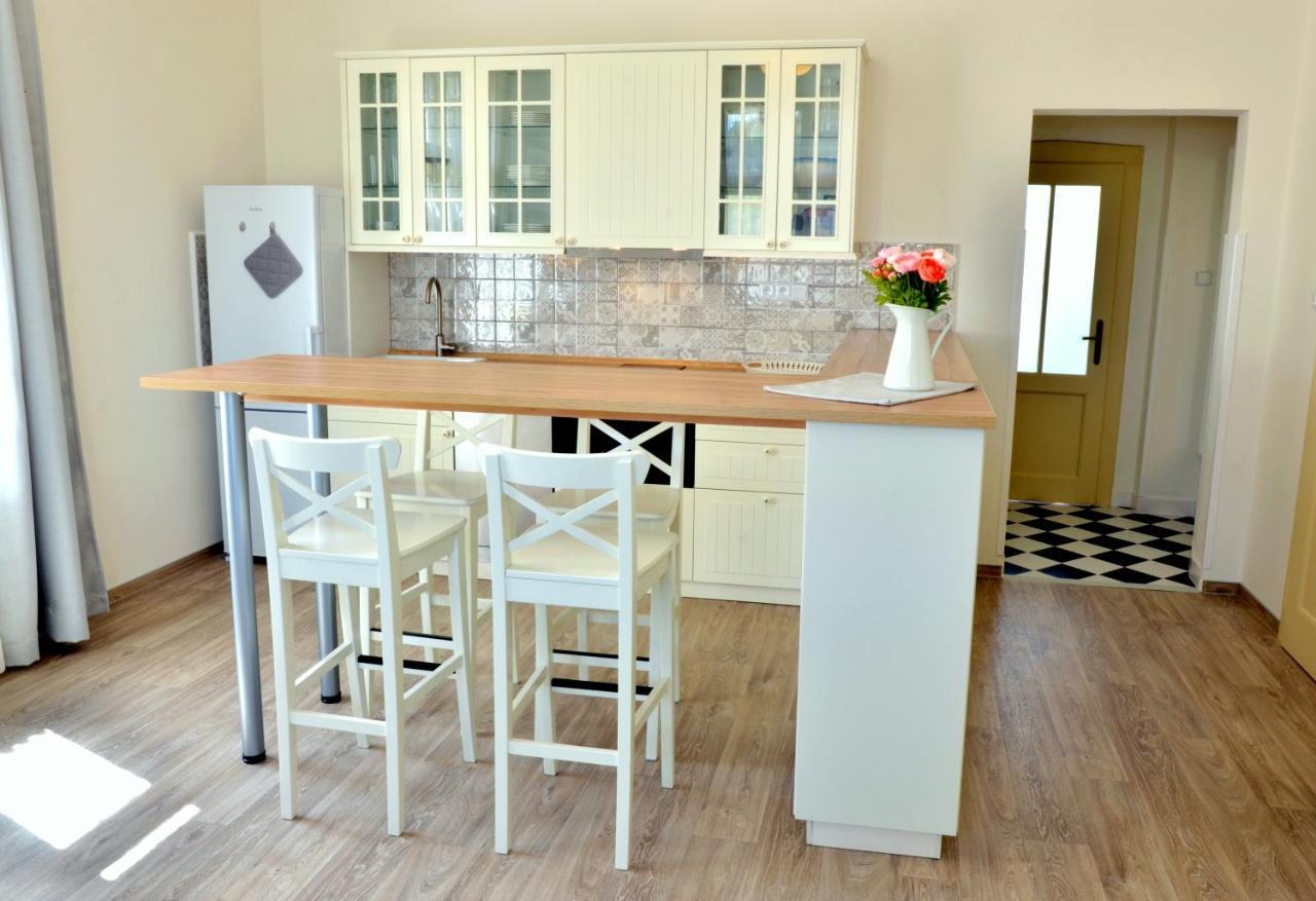 Apartmany Vila Manicka Kacov Екстер'єр фото