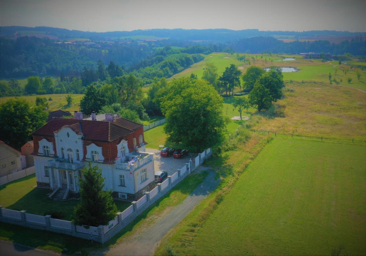 Apartmany Vila Manicka Kacov Екстер'єр фото